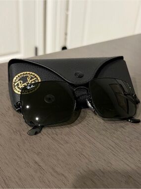 1971 Ray-Ban Black Square Sunglasses with Dark Lenses